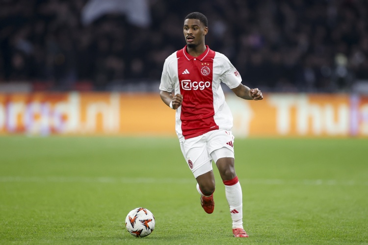 罗马诺:哈托已经完成体检,今日与切尔西签约7年