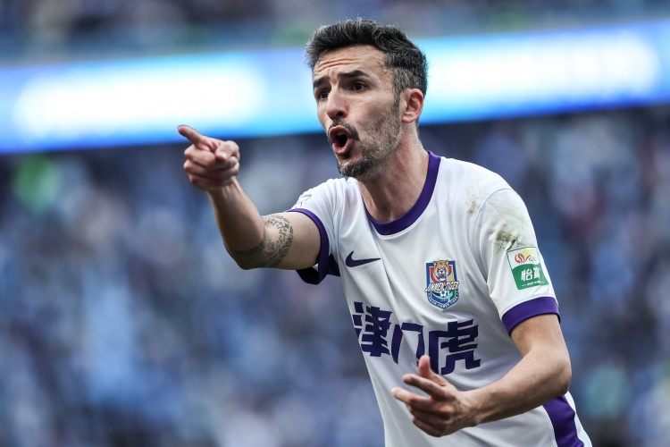 争气!球迷赞津门虎:太牛X了!你们用行动回应了一切